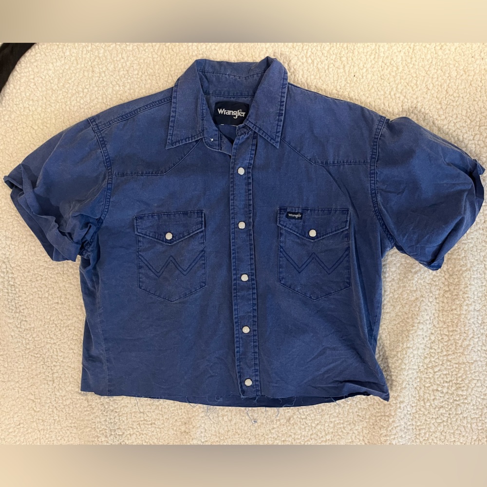 Cropped Wrangler Pearl Snap, Medium